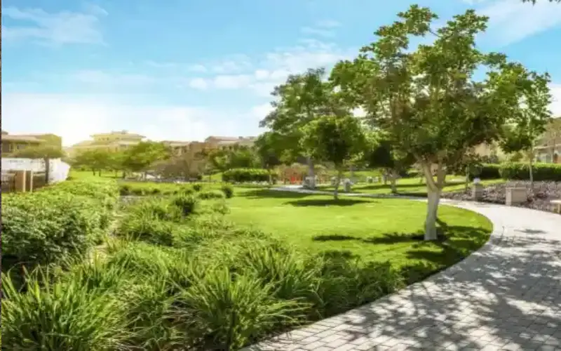 كمبوند هايد بارك تيراسيز التجمع الخامس Hyde Park New Cairo
