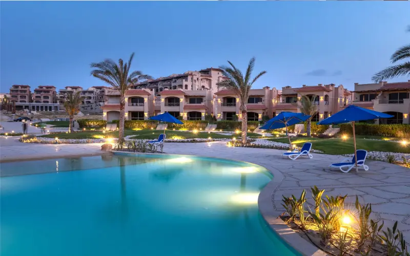 قرية لافيستا باي إيست الساحل الشمالي La Vista East North Coast